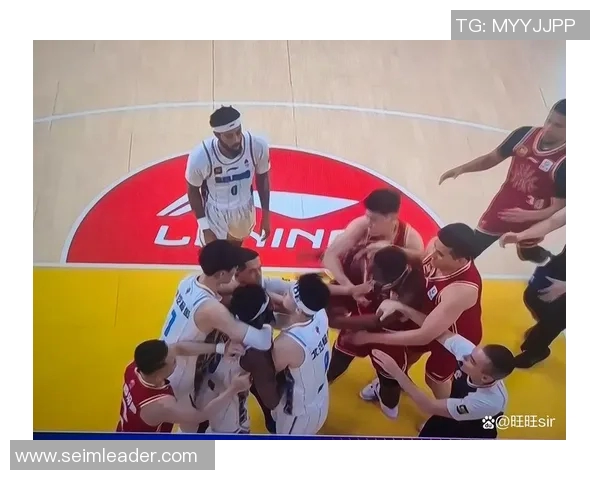 曾凡博狂砍27分暴扣连连周琦22分7篮板强势护框助力球队胜利